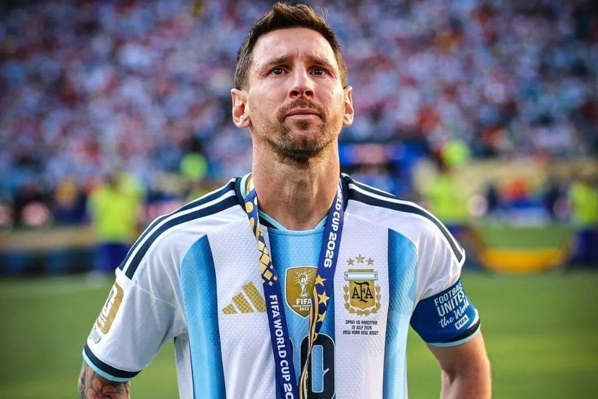 Messi Signs Off With Goal and Two Assists in 3-0 Win Over Benin