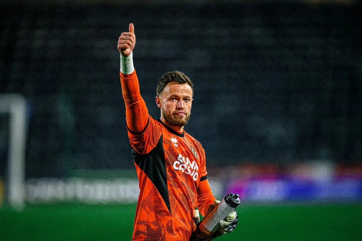Kilmarnock Keeper Crisis: Richards Deal Collapses