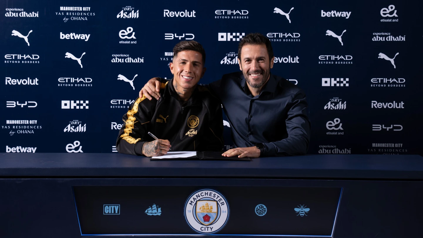 Enzo Fernández Joins Manchester City in Record £125m Transfer From Chelsea
