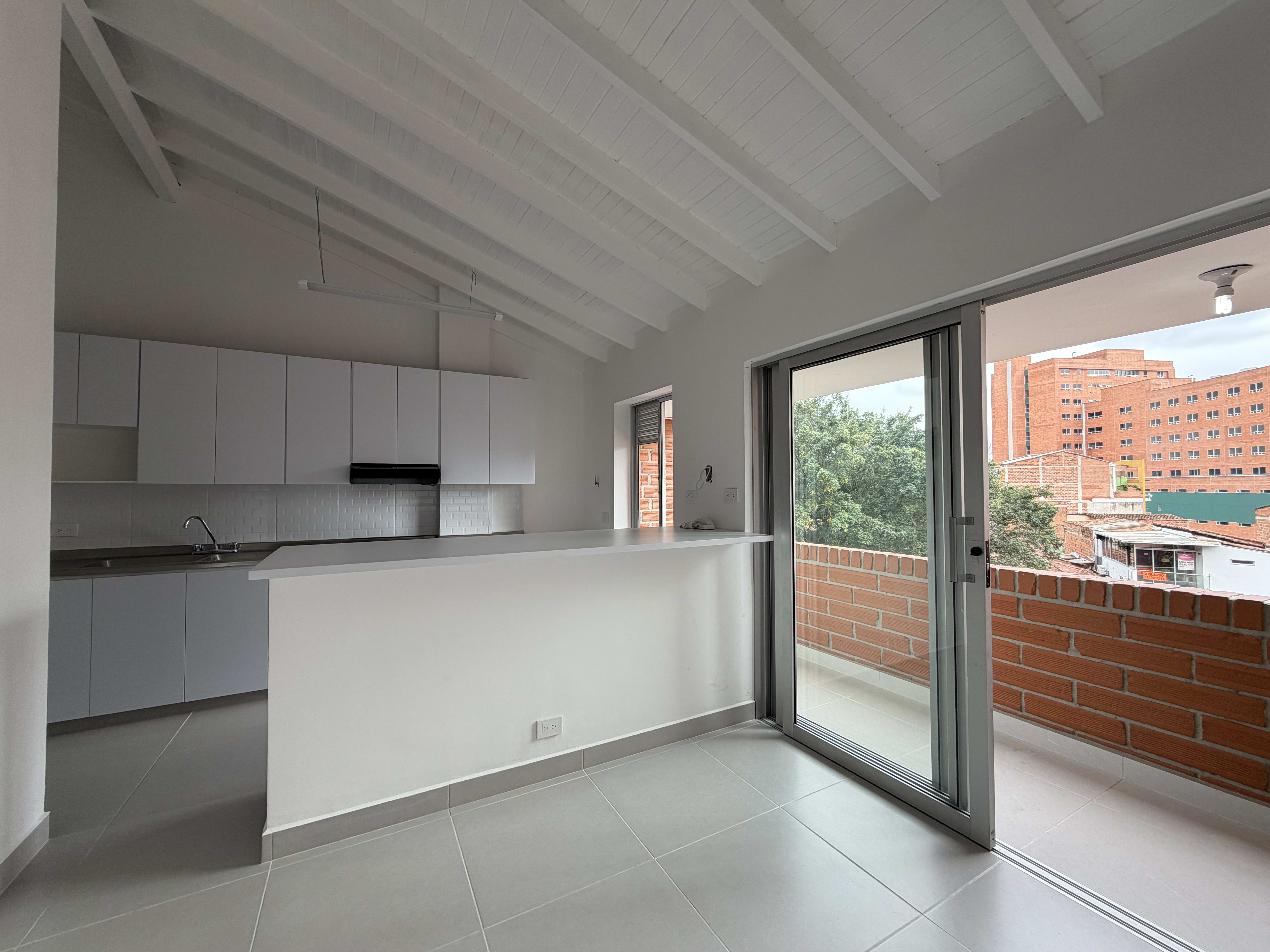 Venta de apartamento en La América, Medellín - 1