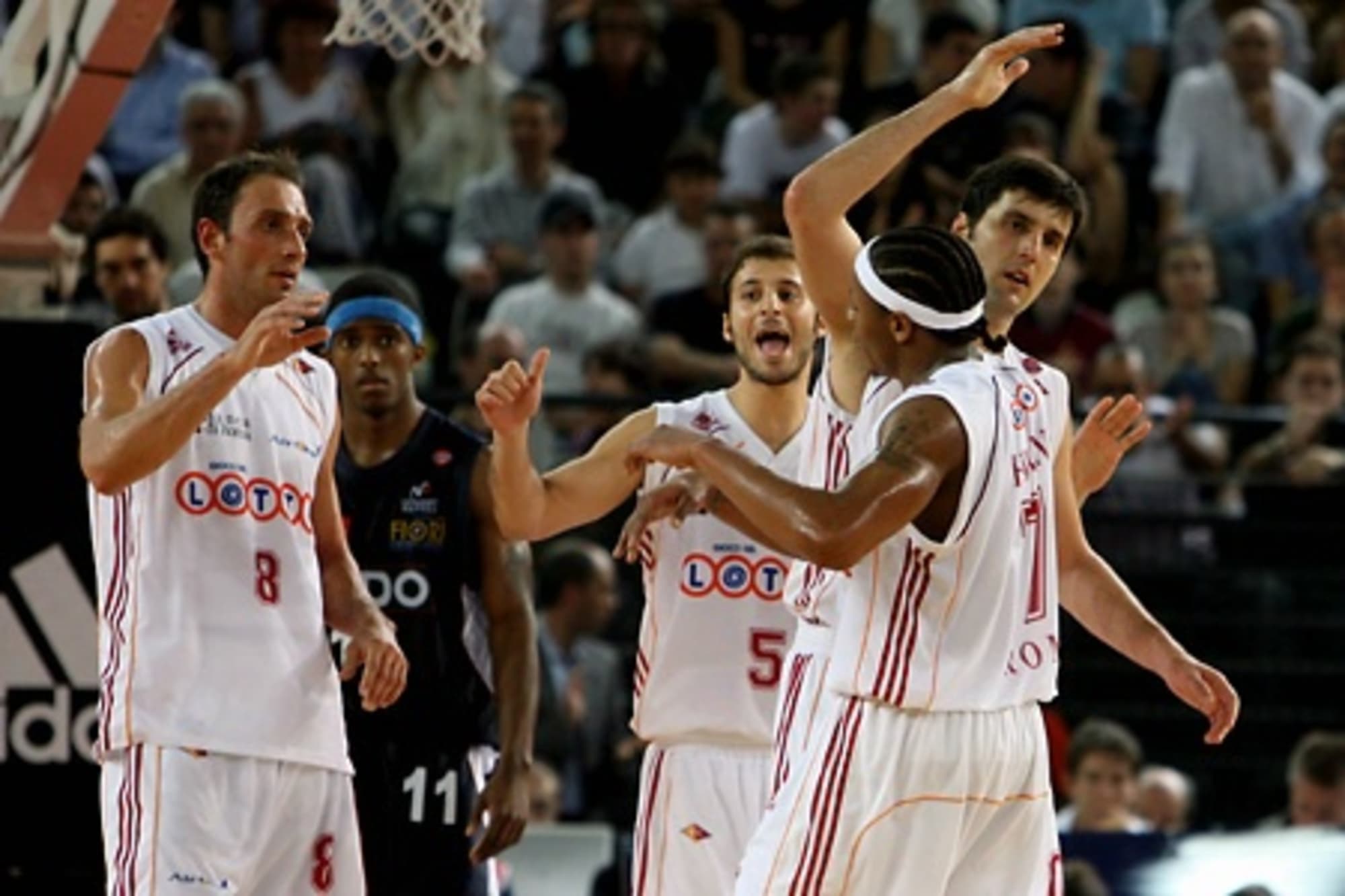 ITA - Roma march into semi-final showdown with Montepaschi Siena | FIBA ...