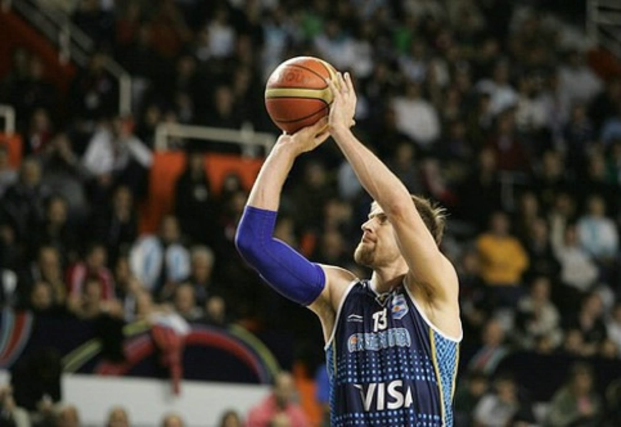 ARG/BRA – Nocioni y Splitter firman con clubes durante lockout | FIBA ...