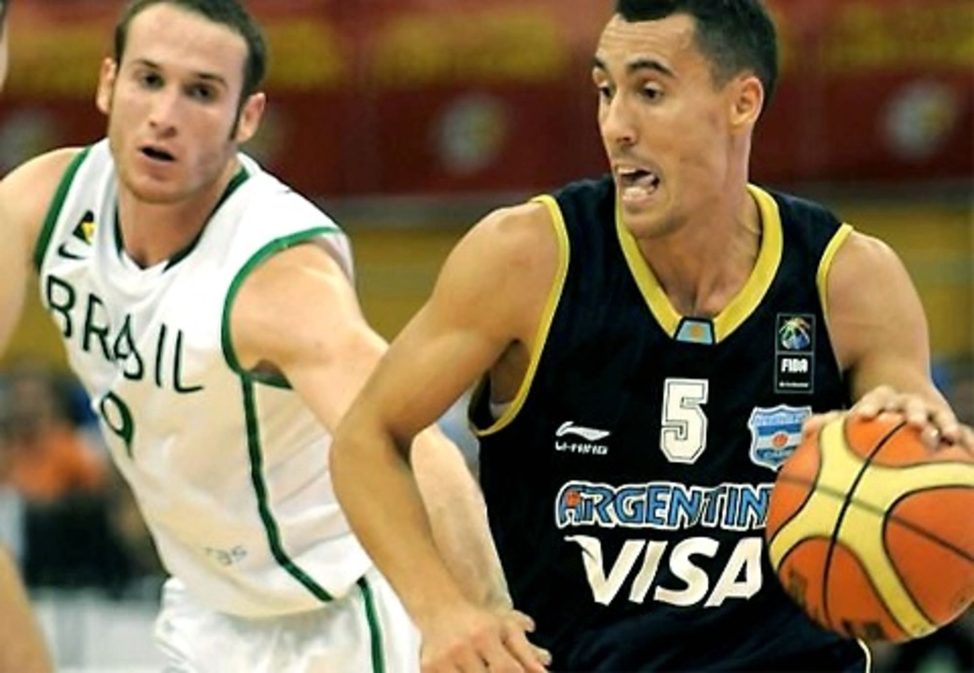 ARG/BRA - Delfino and Prigioni lead Argentina to victory over Brazil ...