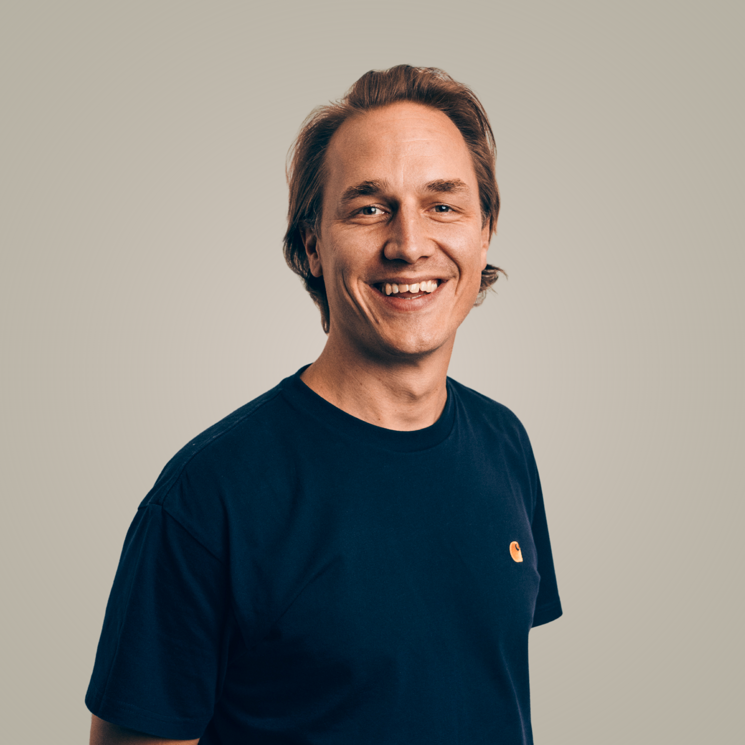 Ron — Sales & Recruitment Consultant