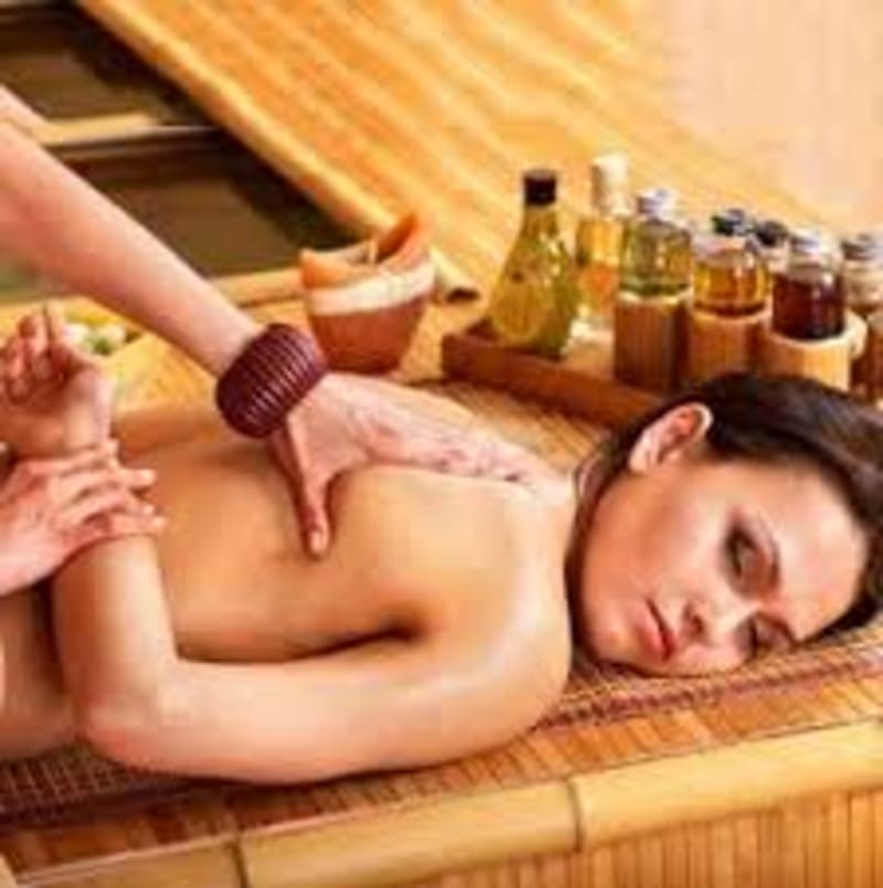 Hot Oil Special Massage