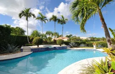 Land O Lakes Pool Homes
