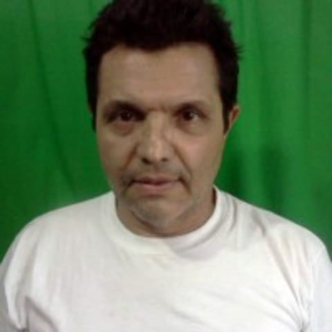 Profile photo of Fernando F.