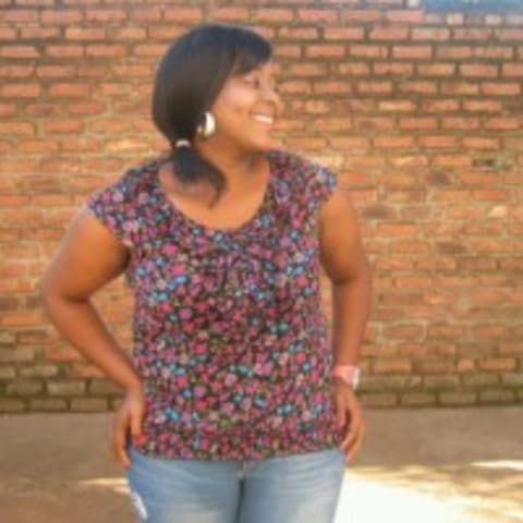Profile photo of Aluwani M.