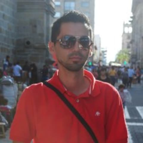 Profile photo of Julio P.