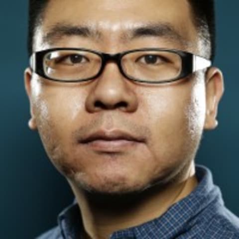 Profile photo of Vincent D.