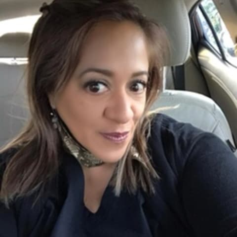 Profile photo of Claudia B.