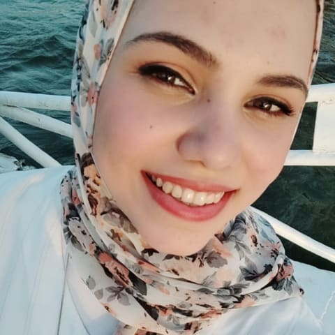 Profile photo of Menna E.