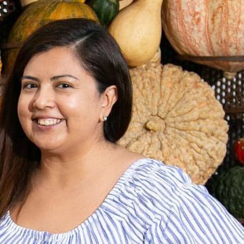 Profile photo of Lorena F.