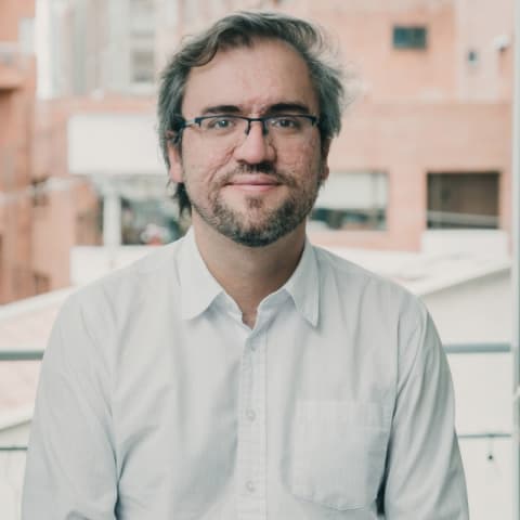 Profile photo of Manuel R.