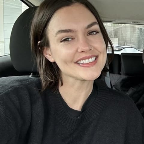 Profile photo of Ash B.