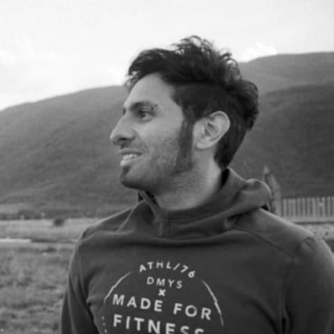Profile photo of Simone D.