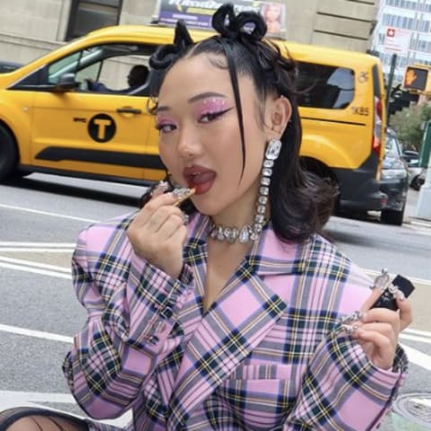 Profile photo of Jess X.
