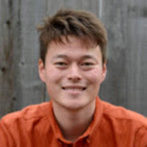 Profile photo of Oscar B.