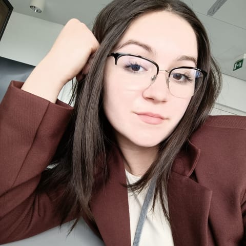 Profile photo of Monika B.