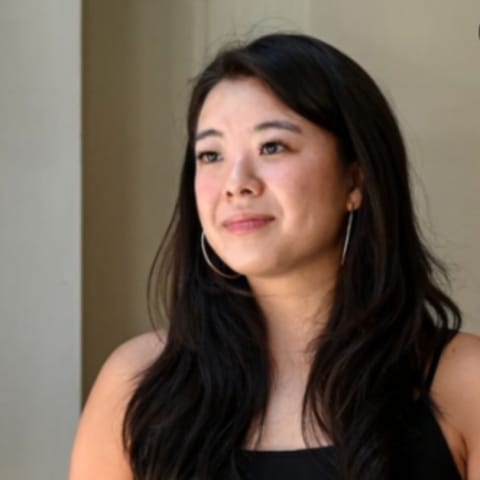 Profile photo of Vivian T.