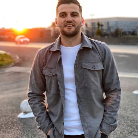 Profile photo of Daniel M.