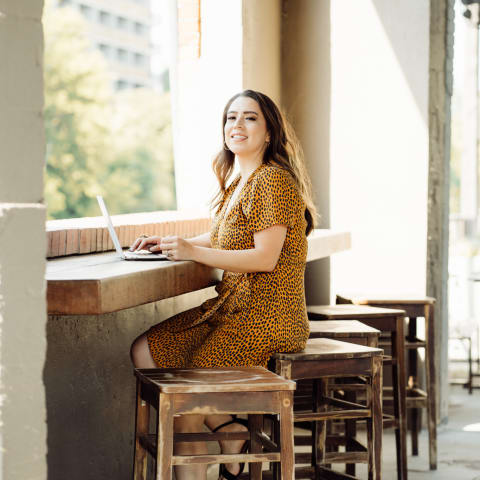 Profile photo of Daniela C.