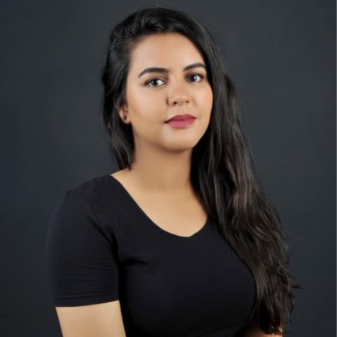 Profile photo of Houda H.