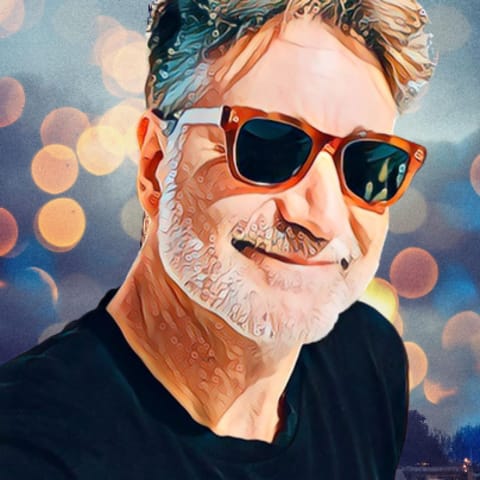 Profile photo of Luis C.