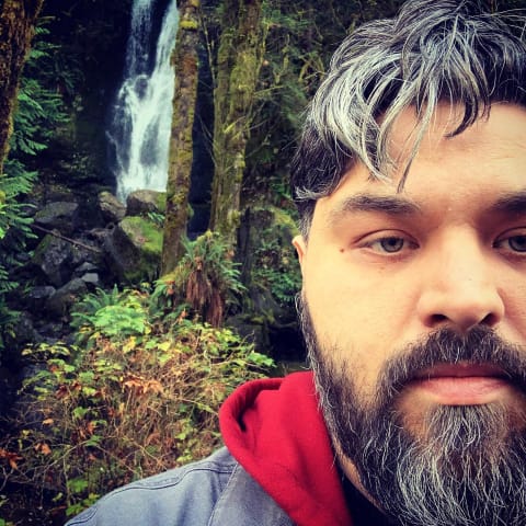 Profile photo of Ezekiel R.