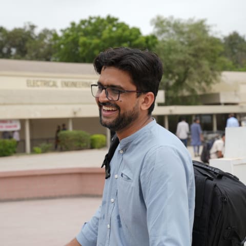 Profile photo of Waqar K.