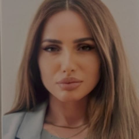 Profile photo of Ana S.