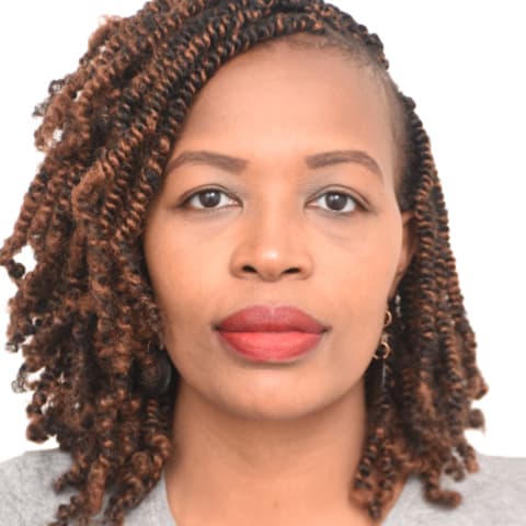 Profile photo of LYNNE W.