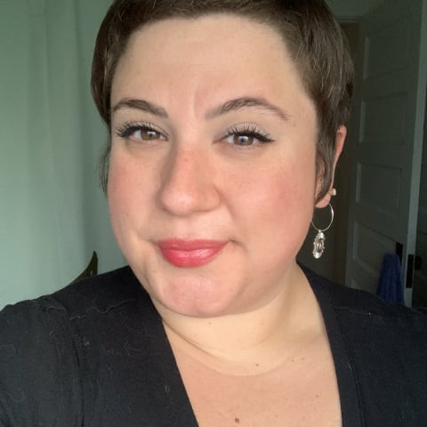 Profile photo of Amanda R.