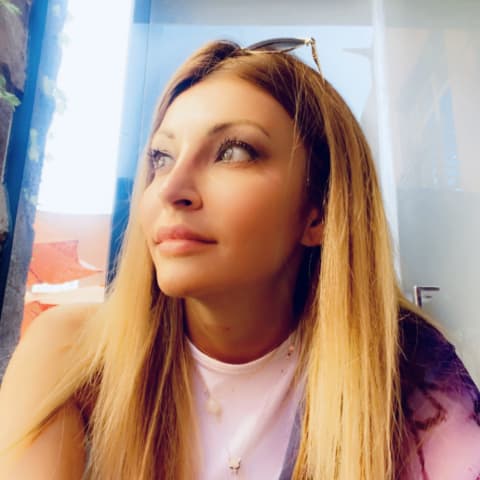Profile photo of Sara L.
