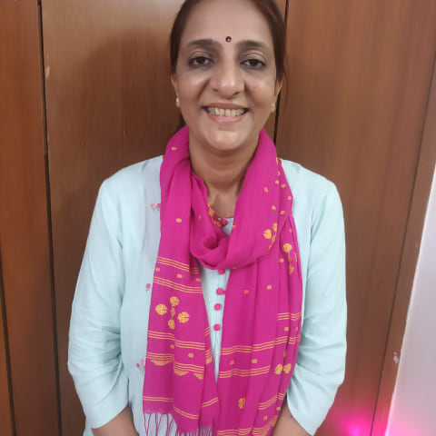 Profile photo of Nandini J.