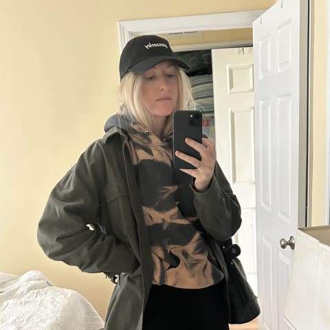 Profile photo of Maple S.