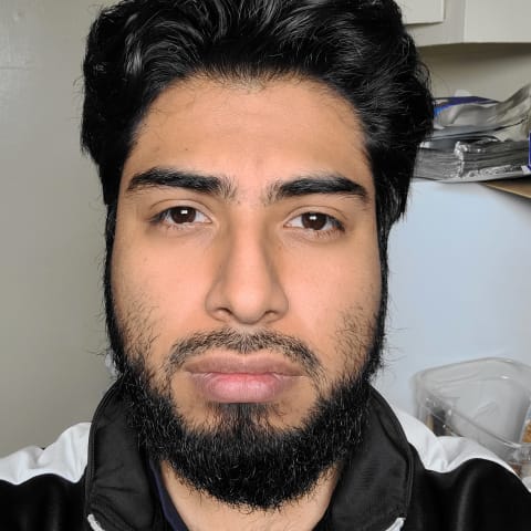 Profile photo of Marcos H.