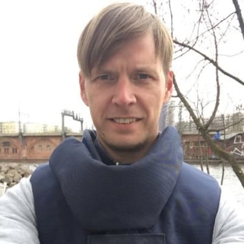 Profile photo of Janis L.