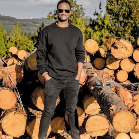 Profile photo of Gaure M.