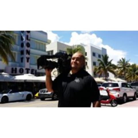 Profile photo of Juan L.