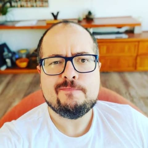 Profile photo of Juan R.