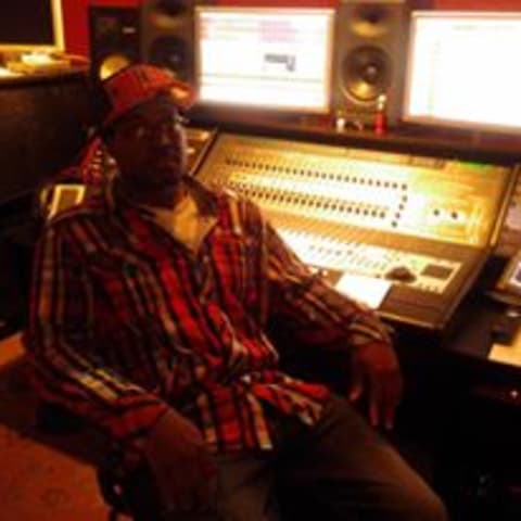 Profile photo of Alonzo N.