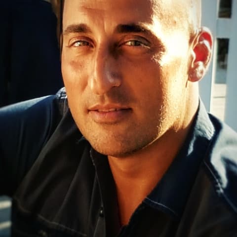Profile photo of Douglas H.