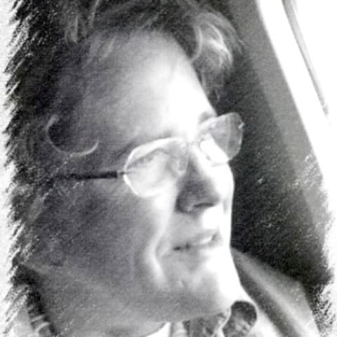 Profile photo of Julye N.