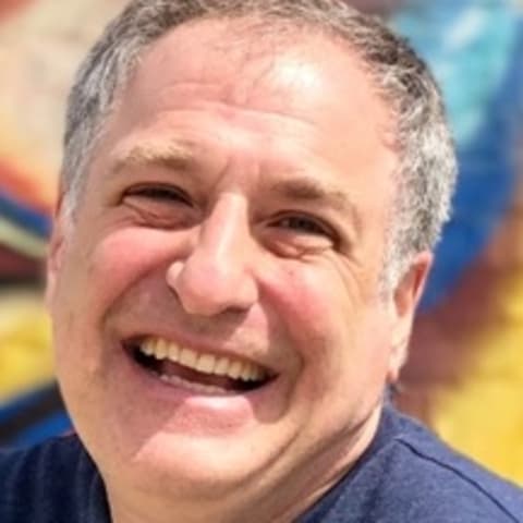 Profile photo of Larry B.