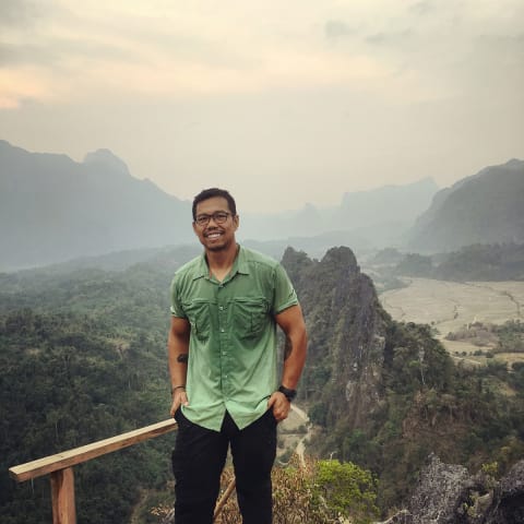 Profile photo of Andri T.