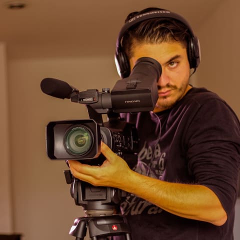 Profile photo of Oliver R.