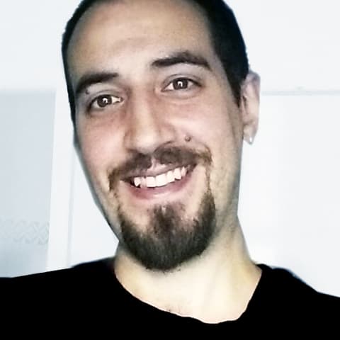 Profile photo of Rodrigo H.