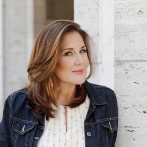 Profile photo of Lori N.
