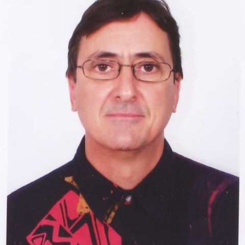Profile photo of Ian R.